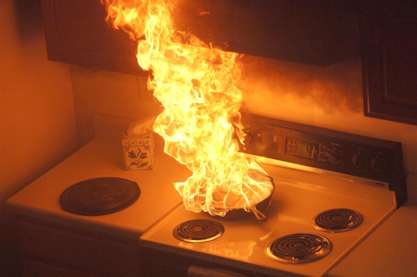 Home8 video verified safety lets you monitor your kitchen for house fires